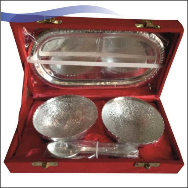 Bowl & Spoon Set With Tray (Silver Finish)