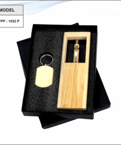 Wooden Gift Set With Plastic Pen